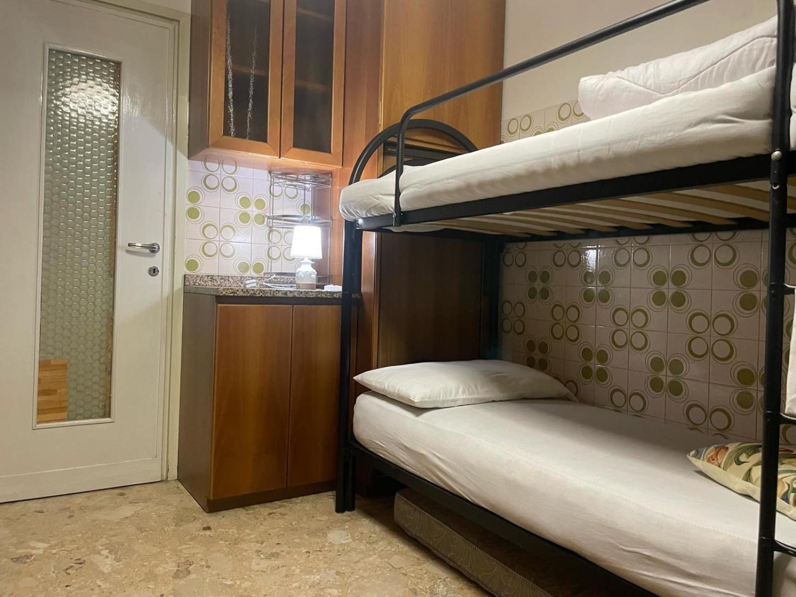 Liebeshotel Lovehome *