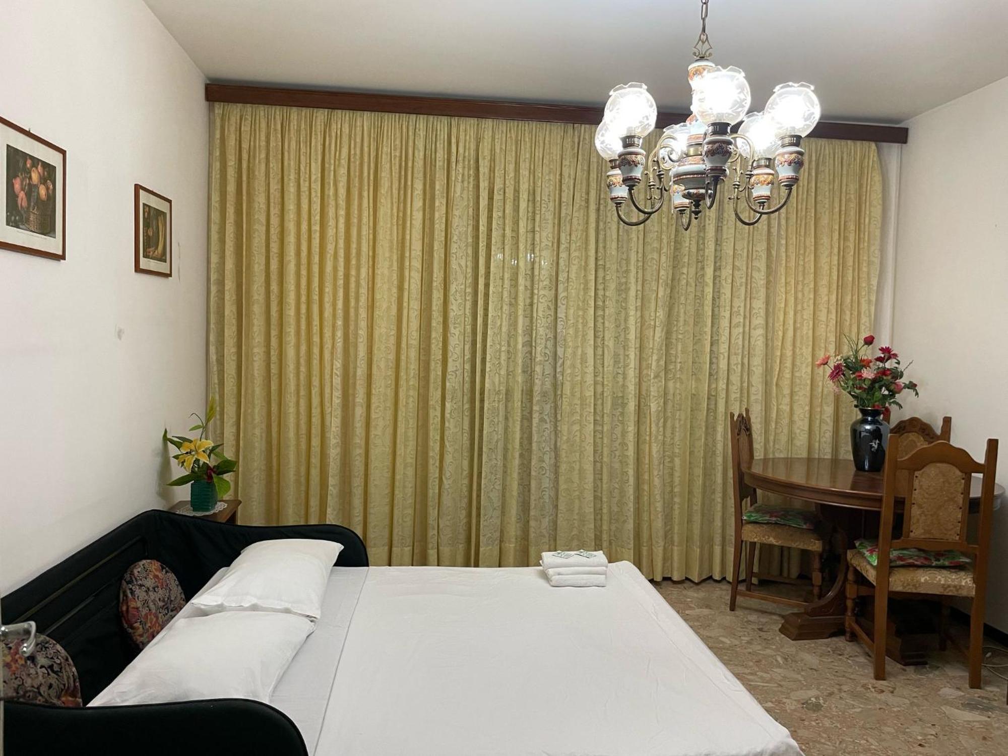 Lovehome Liebeshotel Mailand